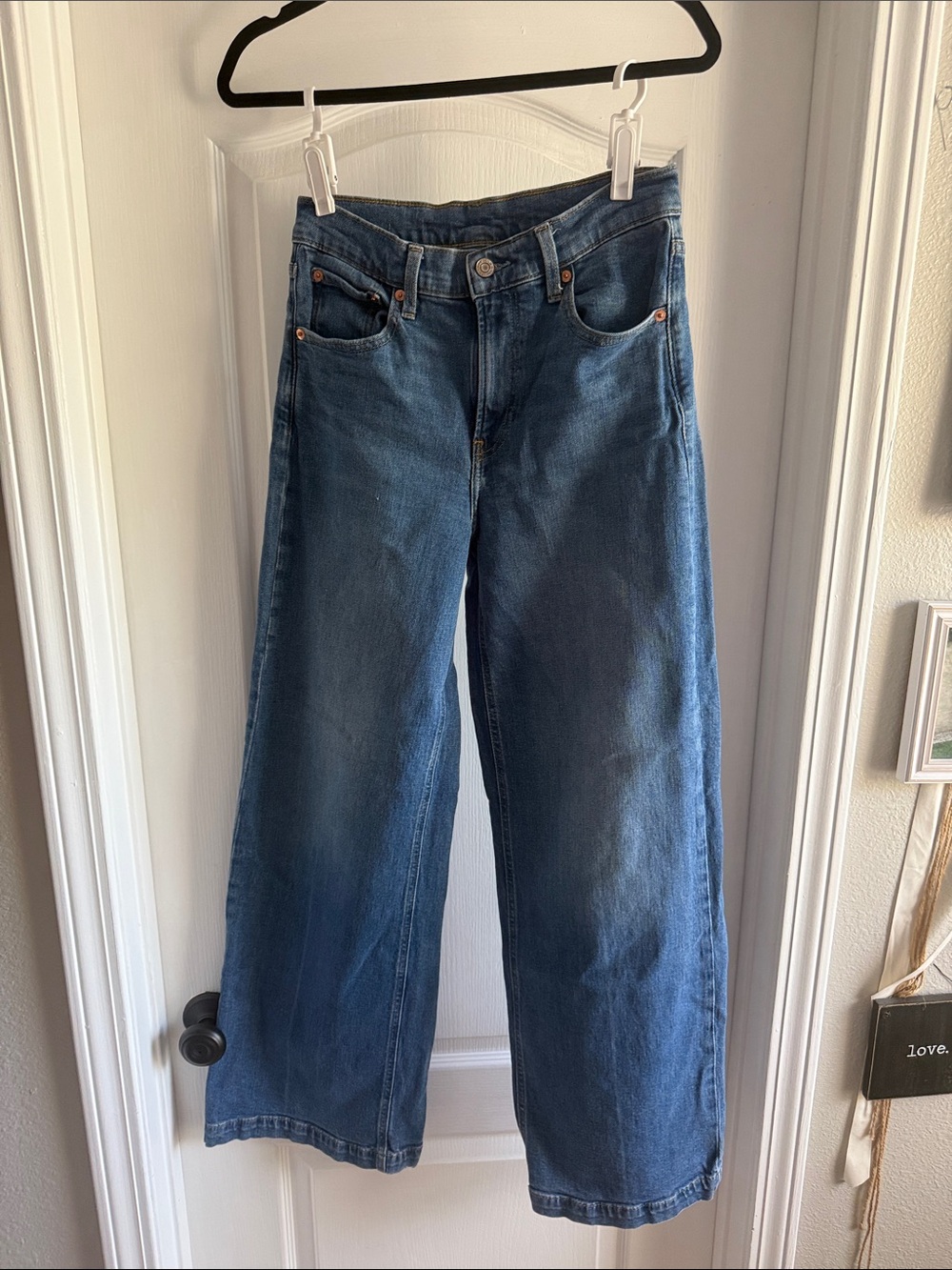 GAP Extra High Rise Stride Wide-Leg Jeans
